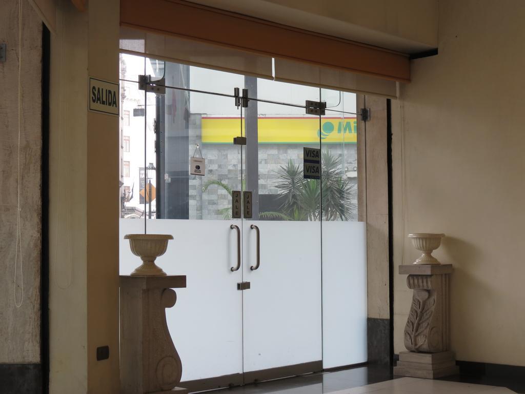 Hotel Plaza Mayor Lima Exteriör bild
